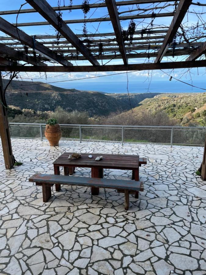 Mitato Open View Khárkia Exterior foto